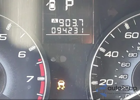 2010 Subaru Outback из США, поврежденный, VIN 4S4BRBAC3A3366730